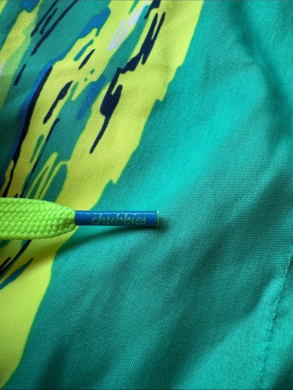 Chubbies Neon Tropical Swim Trunks Mens Large 5" Board Shorts Reversible - Sz M - Picture 6 of 6